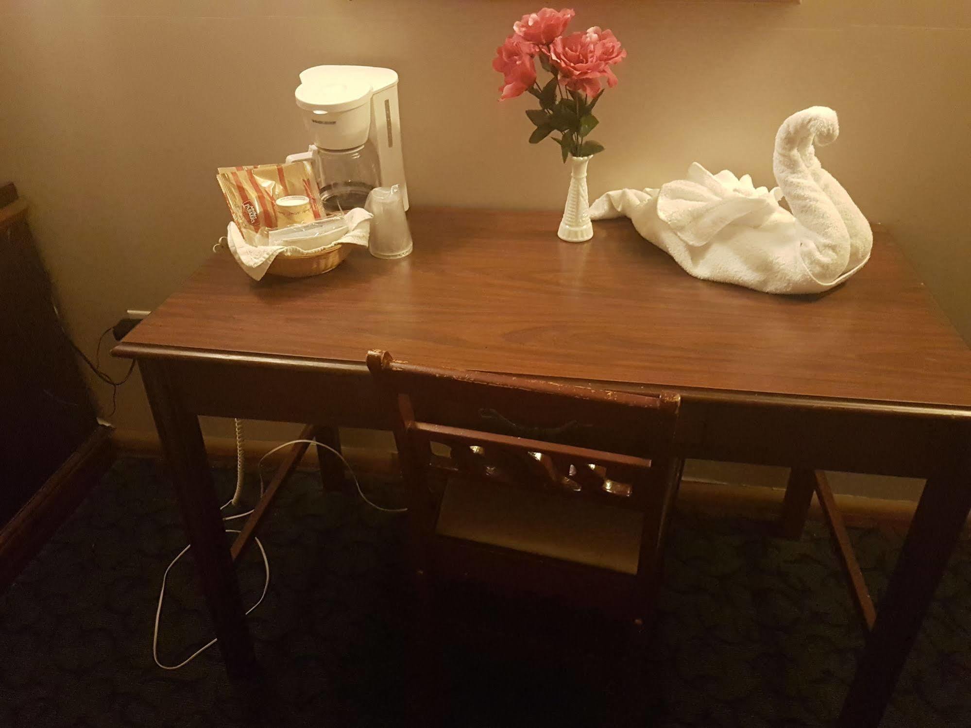 Capri Motel Port Colborne Luaran gambar
